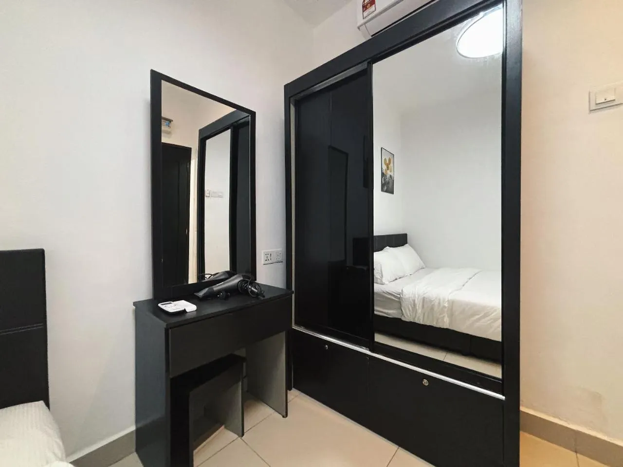 בית אירוח ג'והור בהרו Room With Privatetoilet, Near Ksl Mall, Harimau